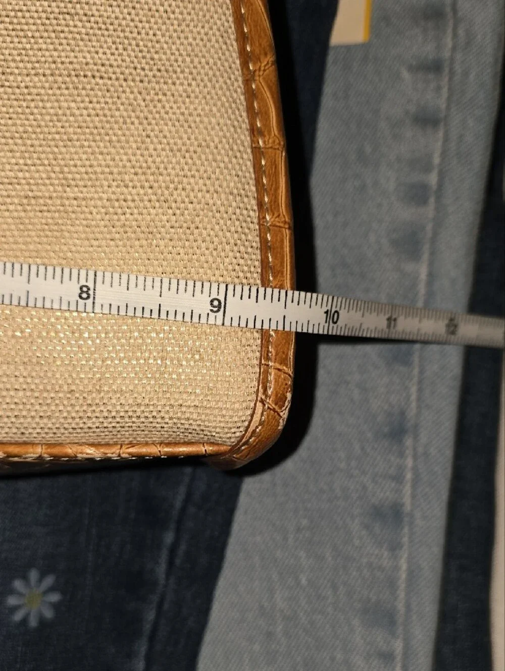 Liz Claiborne stylish neutral